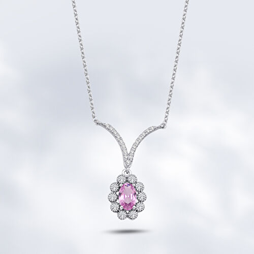 0.,71 Karat Pırlanta Pembe Safir Kolye