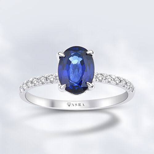 1.76 Karat Pırlanta Oval Safir Yüzük