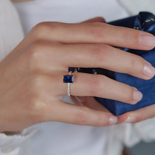 2.13 Karat Pırlanta Safir Yüzük