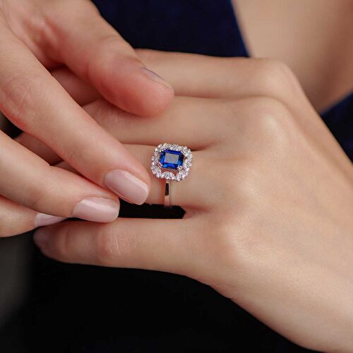 1.81 Karat Pırlanta Safir Yüzük